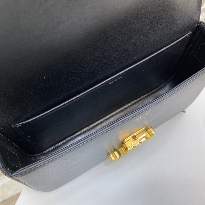 Celine Shoulder Bag Triomphe in shiny calfskin Black