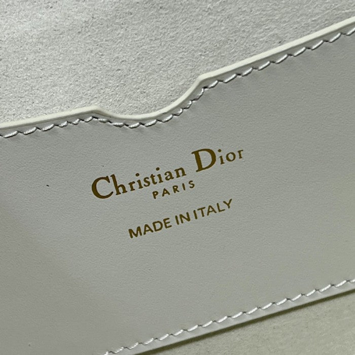 Dior 30 Montaigne Avenue Bag White Box Calfskin