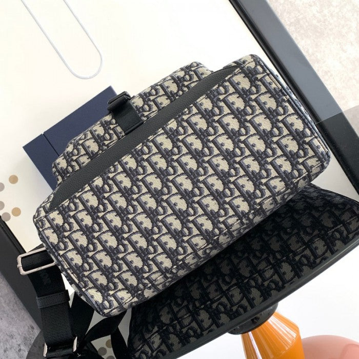 Dior Explorer Tote Bag Black and Beige Dior Oblique Canvas