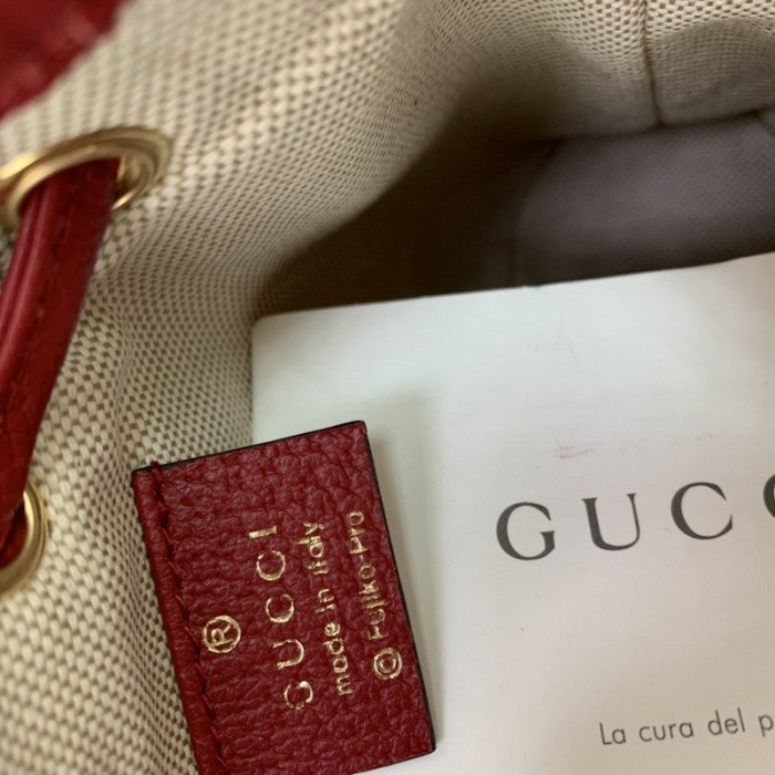 Doraemon x Gucci mini bucket bag 647801