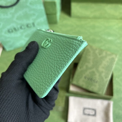 Gucci GG Marmont keychain card case ý701070 Green