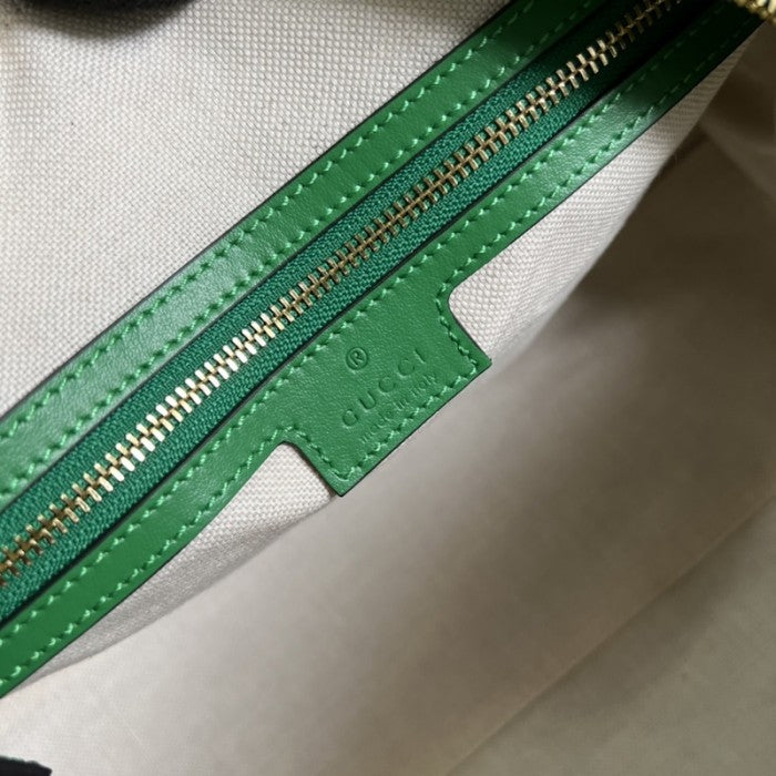 Gucci GG matelassé leather top handle bag green ý702242