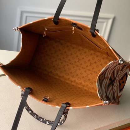 LV Monogram Giant Crafty Onthego GM M45359