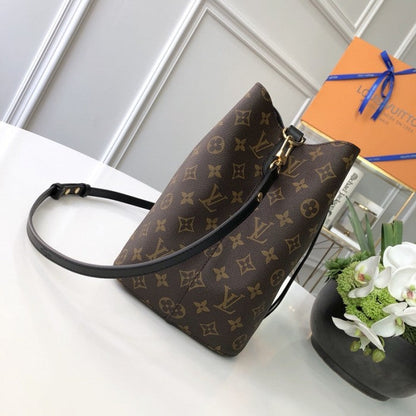 LV Monogram Canvas Neonoe MM M44020